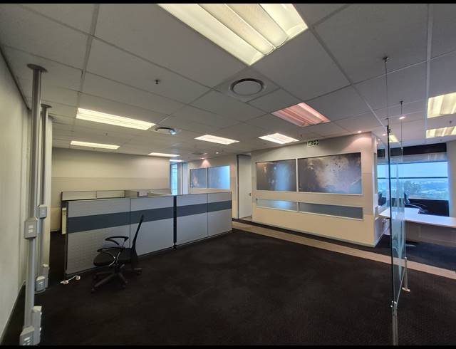 248M² OFFICE TO LET IN SANDTON CENTRAL